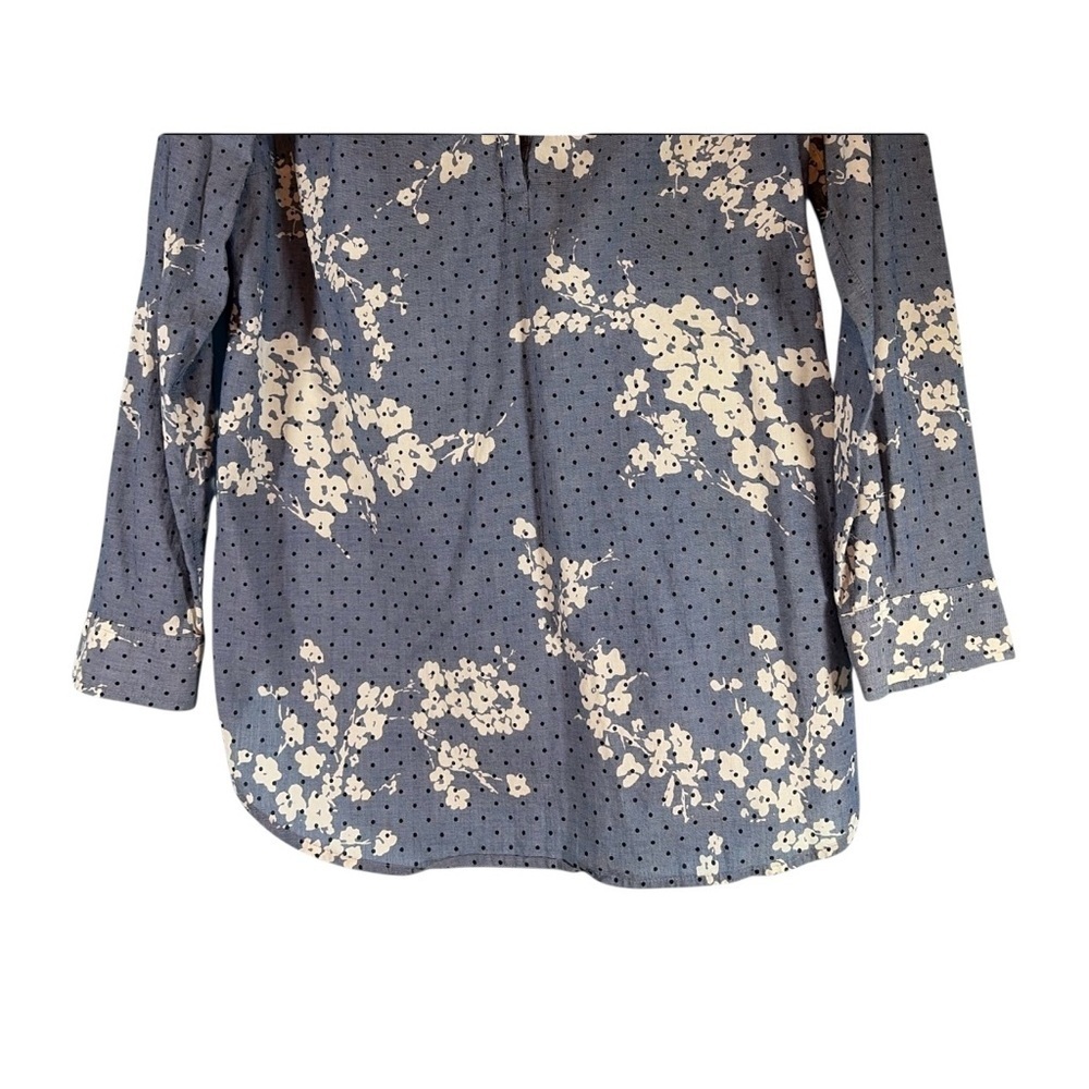 Talbots Womens Blue Floral Dot Chambray V Neck Long Sleeve Blouse Size M Top - Picture 3 of 9